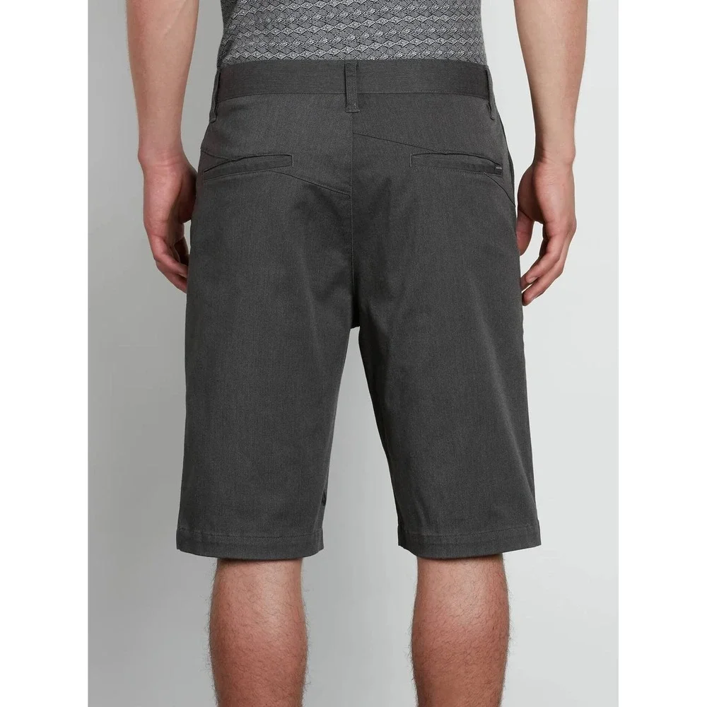 NWT Volcom Vmonty Stretch 22 Chino Shorts Mushroom Brown Mens Size 36 A09117V3